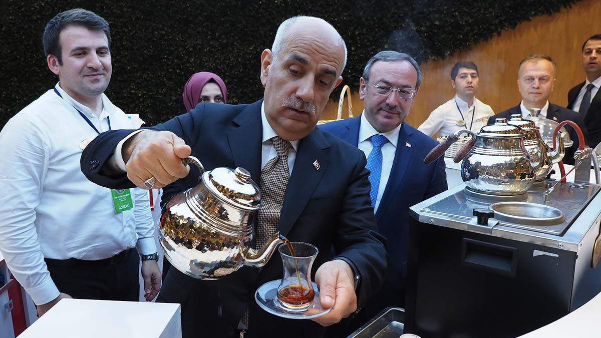 Düzenlenen Çay Kanunu'nda üretici mutlu olacak