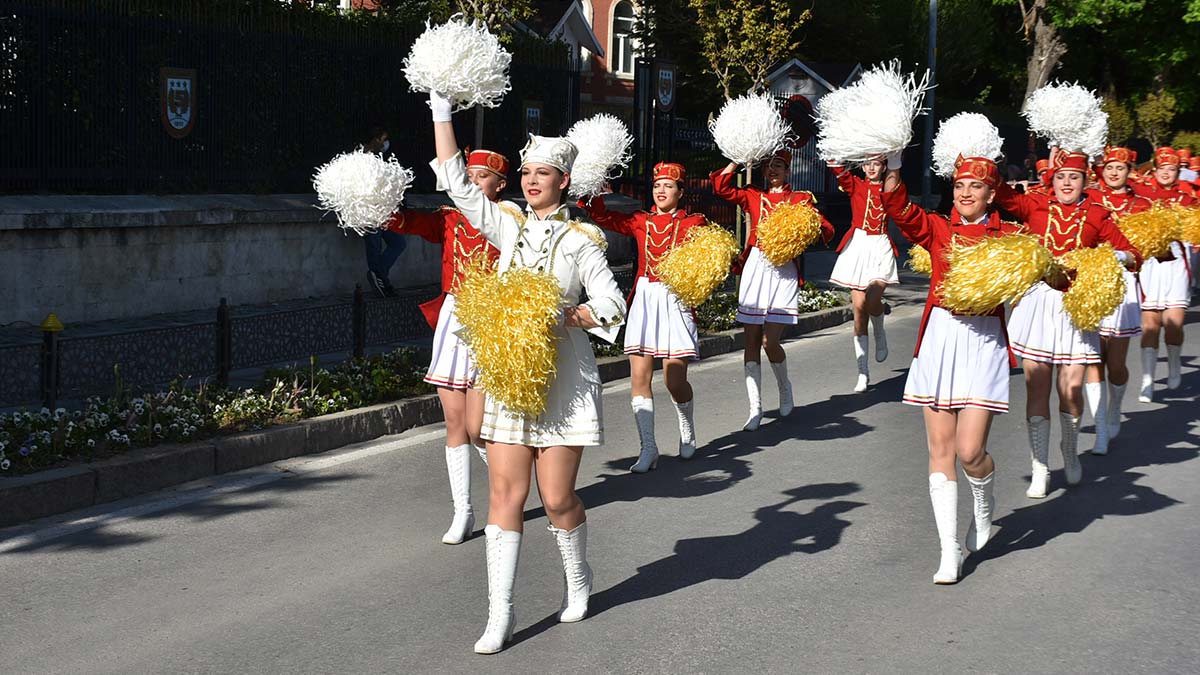 Edirne'de Bando ve Ciğer Festivali başladı