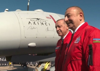 Erdoğan ve Aliyev, Akıncı SİHA'yı imzaladı