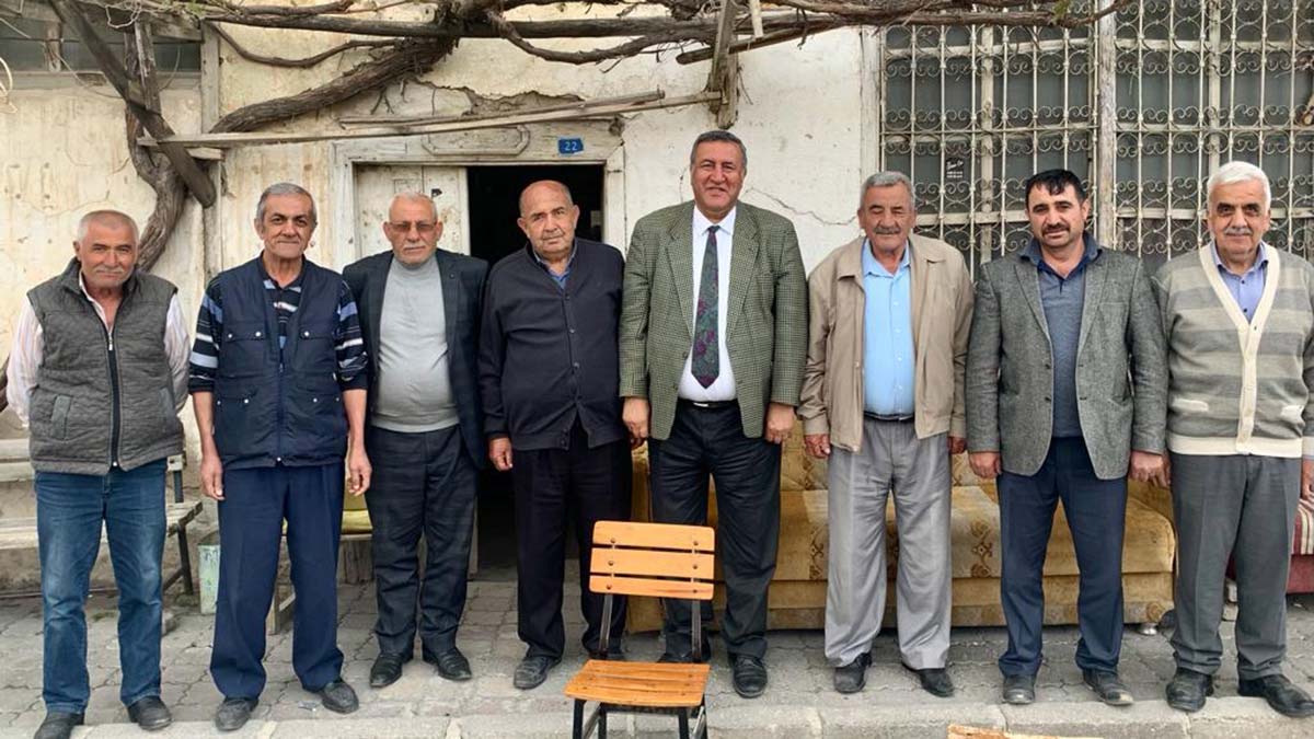 CHP Niğde Milletvekili Ömer Fethi Gürer Meclis Genel Kurulu’nda yaptığı konuşmada, emeklilerin çarşı –pazara çıkamaz duruma düşürüldüğünü belirterek, “Emekli et ve süt mamullerini artık rafta görmektedir” dedi.