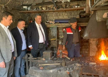 CHP Niğde Milletvekili Ömer Fethi Gürer girdi maliyetlerindeki artışın üretimin her alanında kendini gösterdiğini ve bu olumsuzluğun, hem üretim hem satış noktasında daha büyük sorunlara yol açmaya başladığını anlattı.