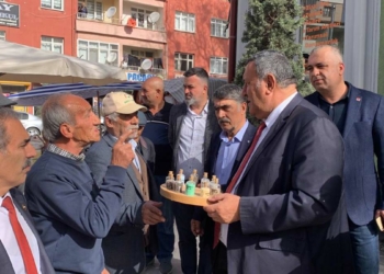 Çiftçi de besici de isyanda