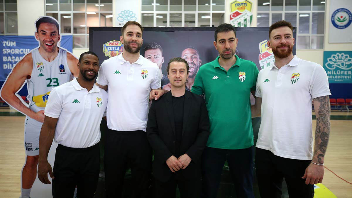 Frutti Extra Bursaspor 3 sporcuyla sözleşme uzattı