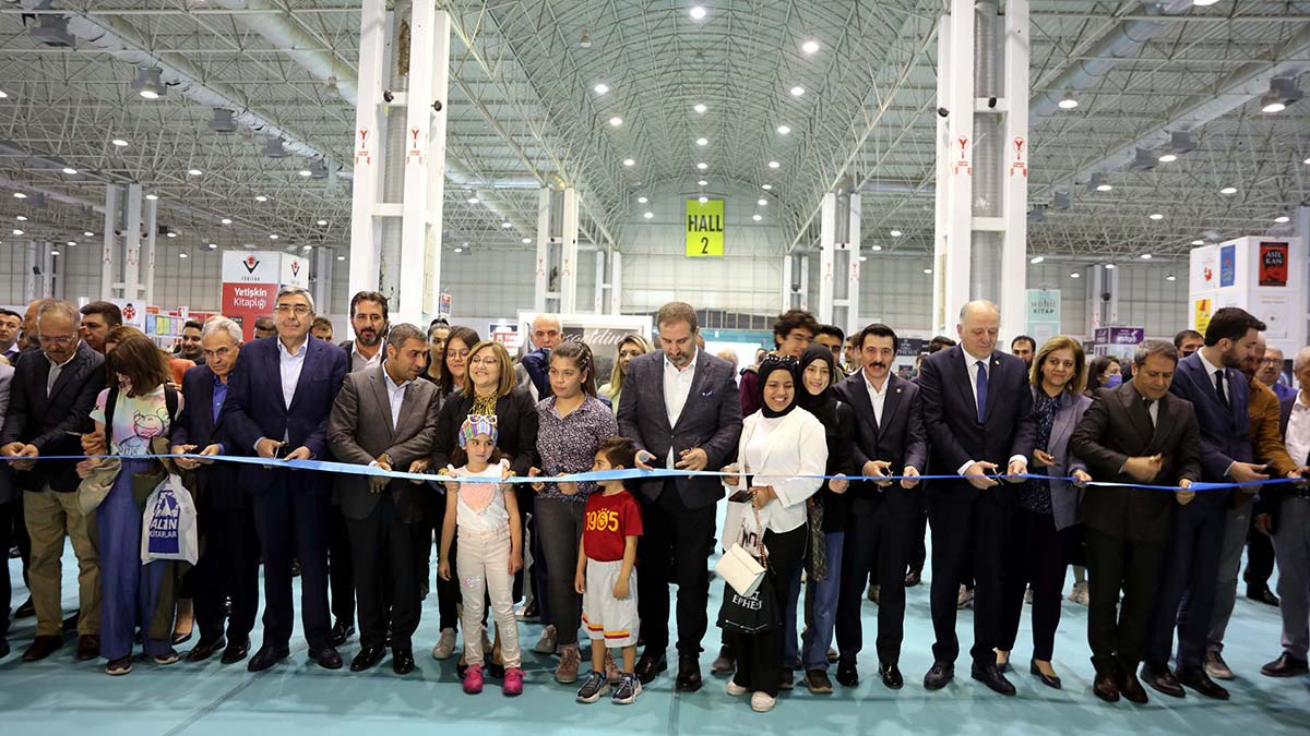 'Gaziantep Kitap Fuarı' başladı