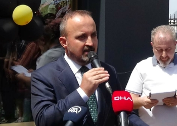 Gündemimizde sorun olan mülteci meselesi var