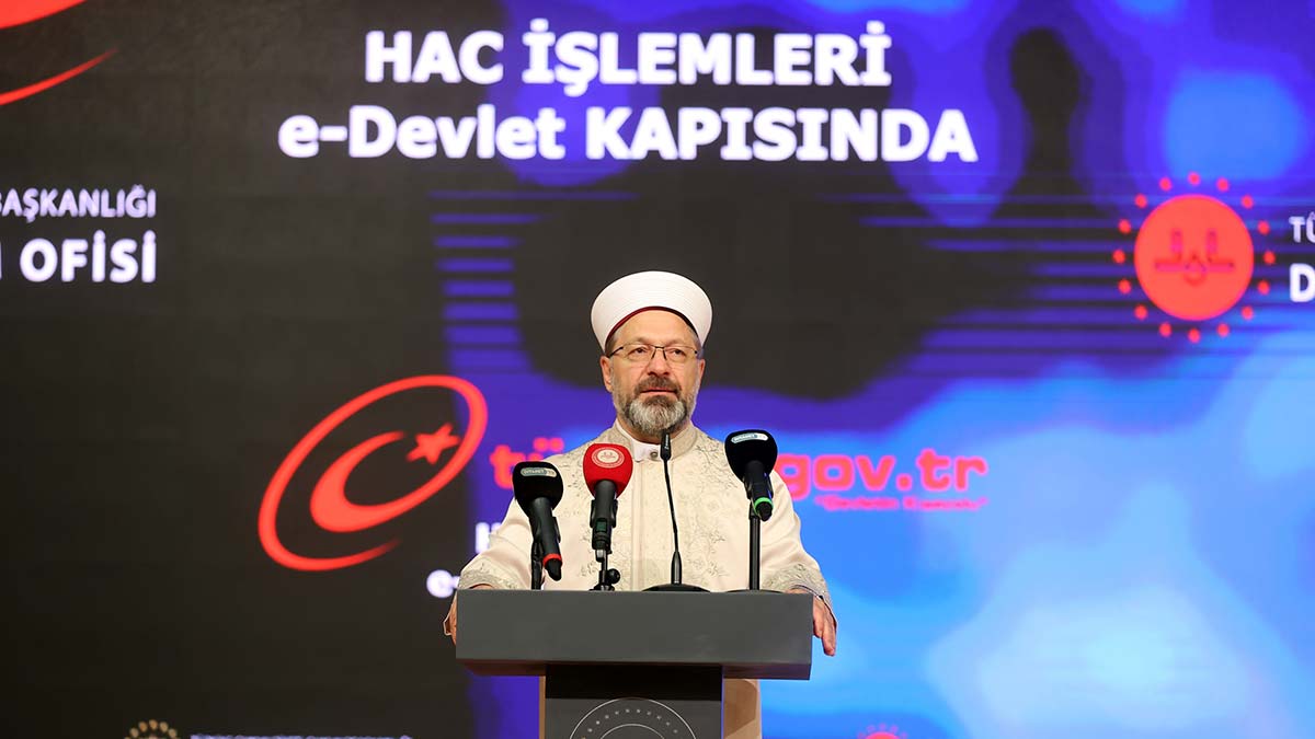 Hac kayıt işlemleri e-Devlet'ten yapılabilmekte