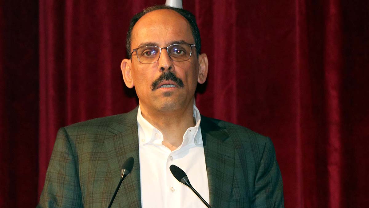 İbrahim Kalın: Tarihi yeniden yazmamız gerekiyor