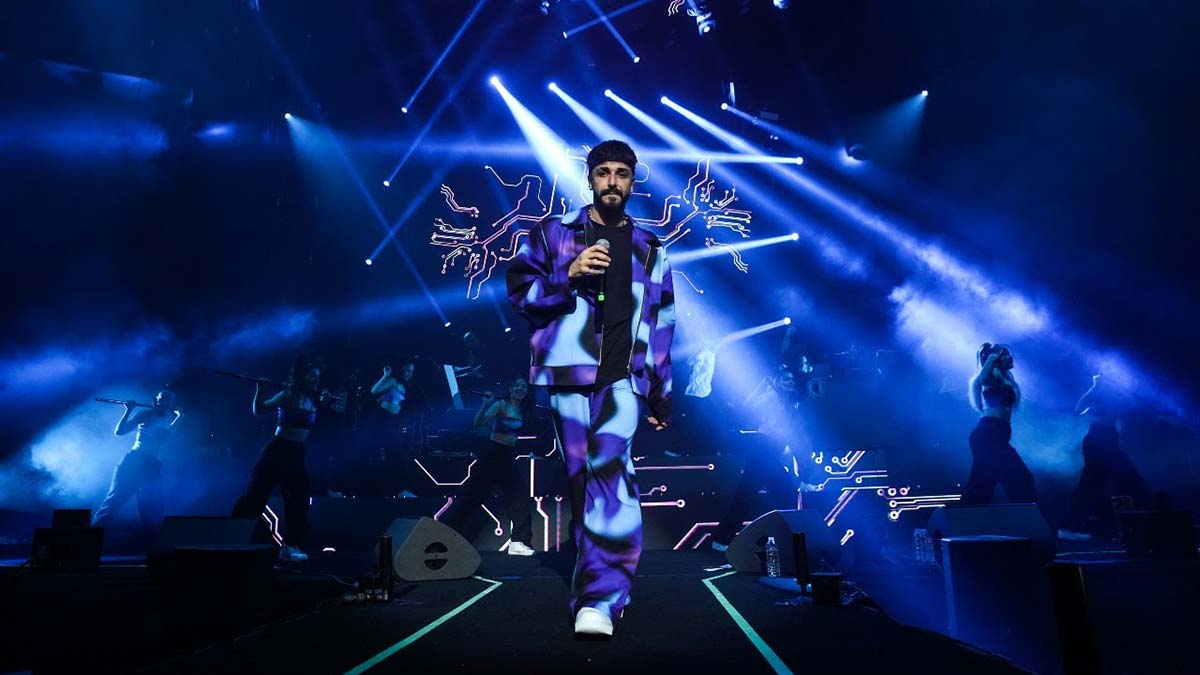 İstanbul'da Sefo konseri coşturdu