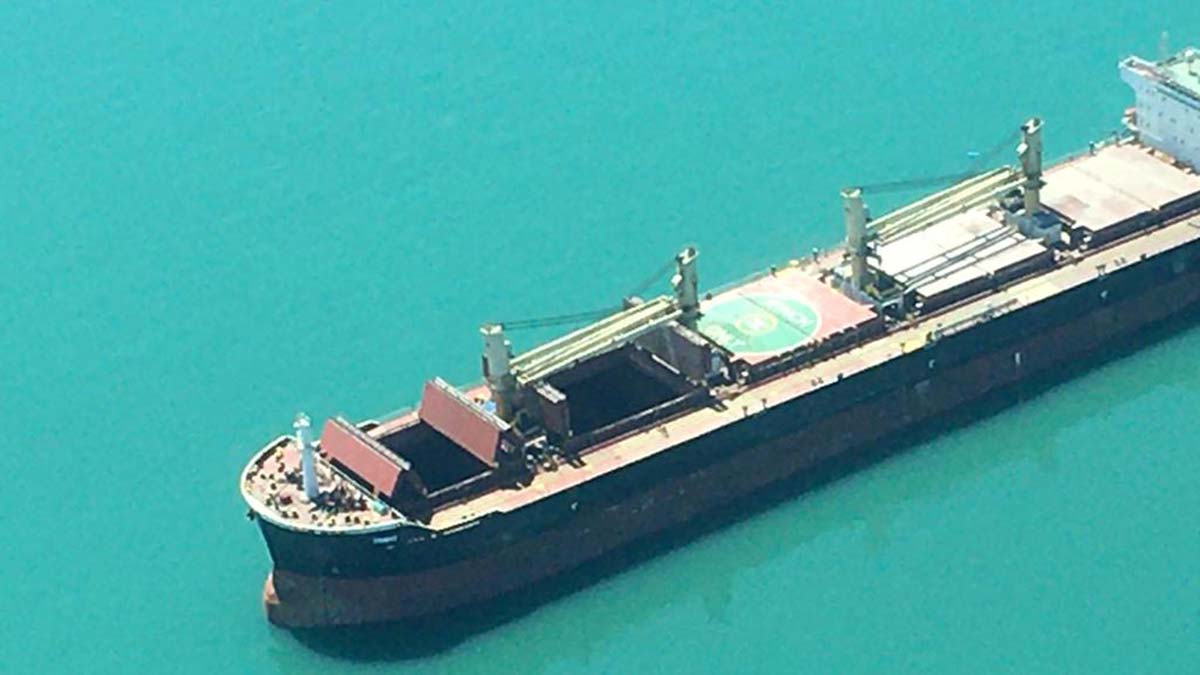 İzmit Körfezi'ni kirleten gemiye 3 milyon TL ceza