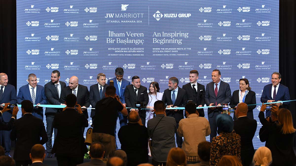 JW Marrıott Hotel, Ataköy'de açıldı