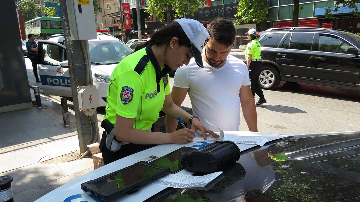 Kadıköy'de dronla tespit edilen ihlallere ceza