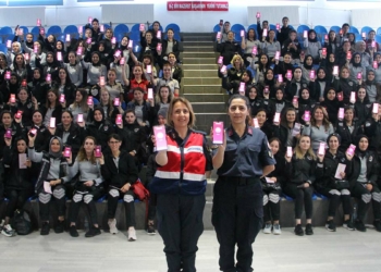 Kadın güvenlik görevlilerine KADES anlatıldı