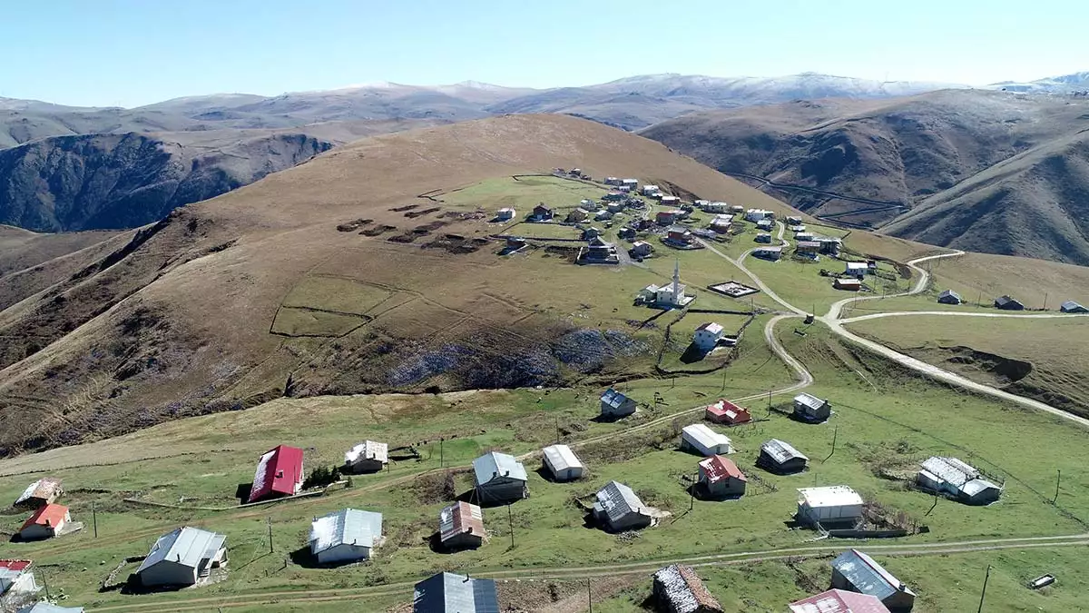 Karadeniz yaylalarinda kacak yapilar yikiliyor 2 - yaşam - haberton