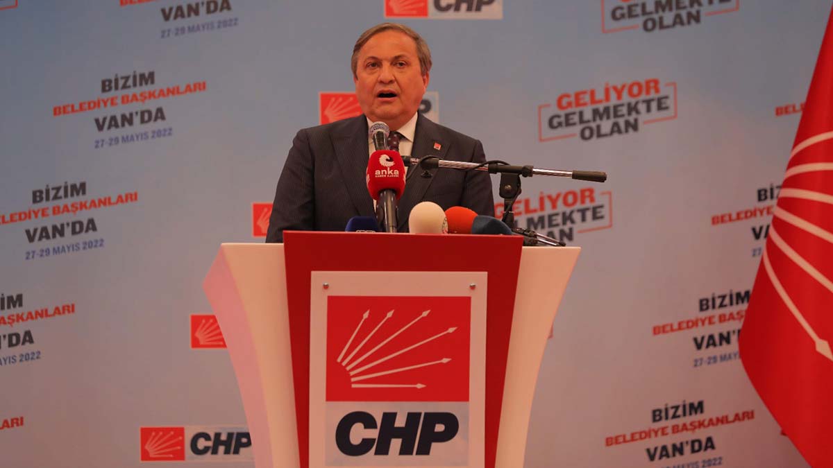 'Karanlığın aydınlığa varacağı günler yakın'