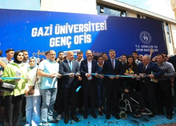 Kasapoğlu, Gazi Üniversitesi Genç Ofis'i açtı