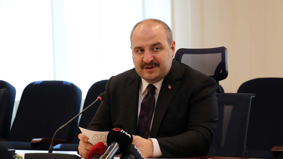 Kazakistan'la 3 milyar dolarlık dış ticarete sahibiz