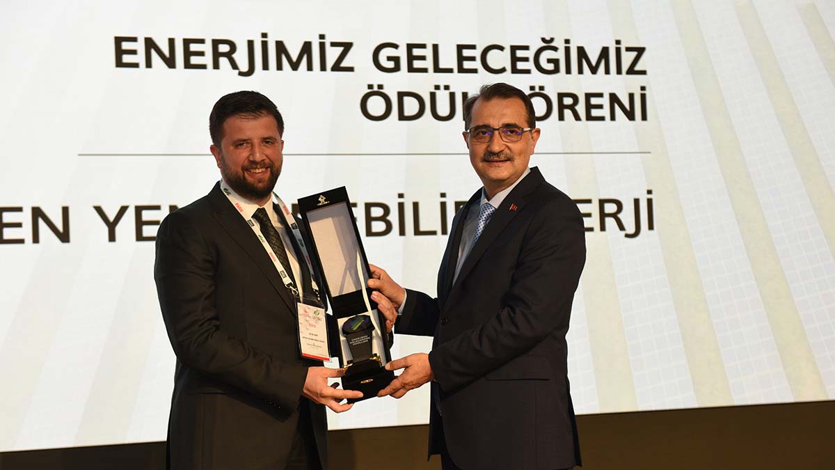 'Kırsal Bölge Eğitim Seminerleri'ne büyük ödül