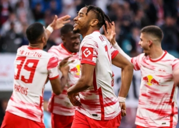 Leipzig'ten Augsburg'a geçit yok!