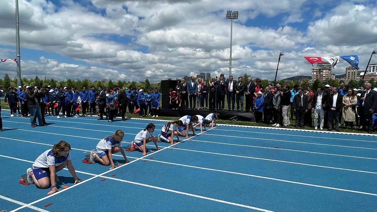 Maltepe Atletizm Pisti açıldı