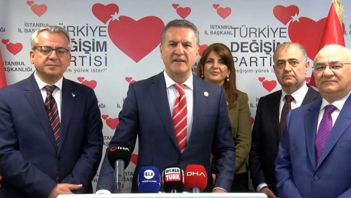 Mustafa Sarıgül partililerle bayramlaştı