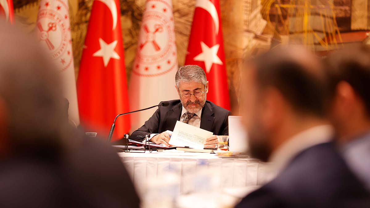 Nebati, konut sektörü temsilcileri ile görüşüyor