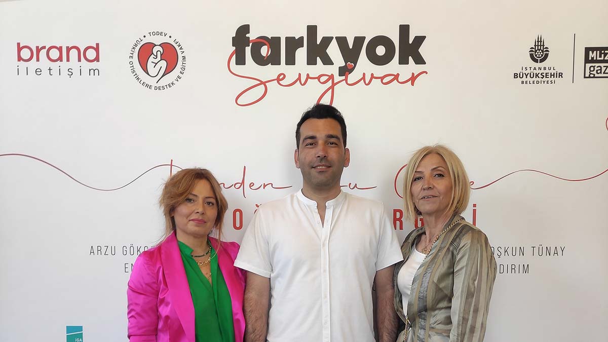 Otizmlilerden anlamlı sergi; 'Fark Yok Sevgi Var'