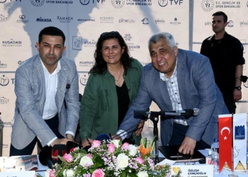 Plaj voleybolu yıldızları Kuşadası'nda buluşacak