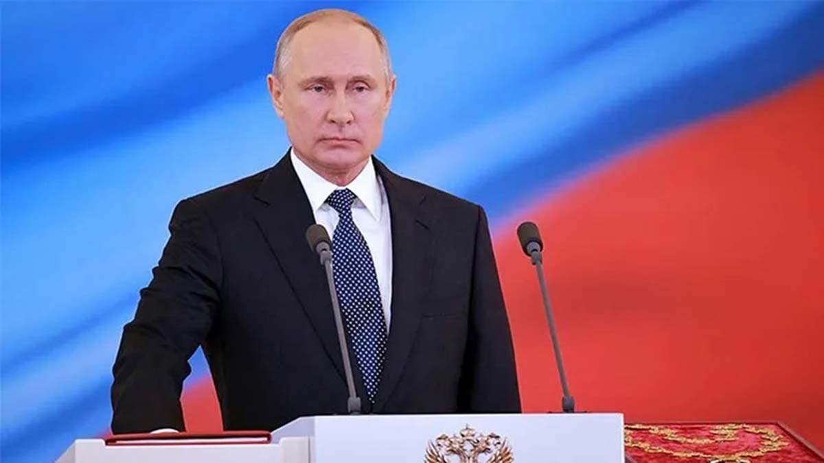 Putin: Anavatanın geleceği için savaşıyorsunuz