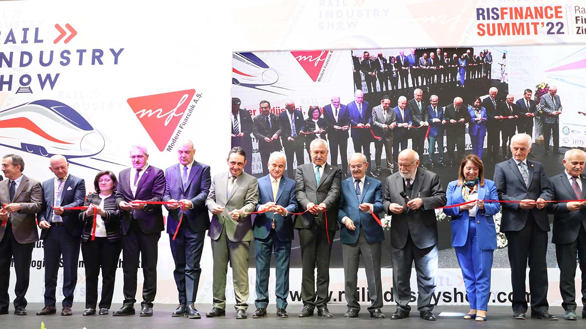 Raylı sistemler sektörü Eskişehir'de buluştu