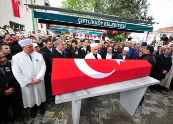 Şehit Teğmen Talha Bahadır Yalova'da defnedildi