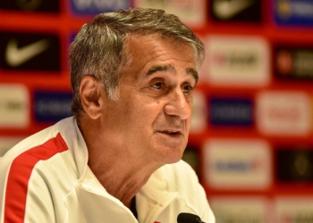 Şenol Güneş'ten Trabzonspor'a kutlama mesajı