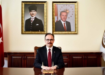 Sigarayı bırakana çekilişle çeyrek altın hediye