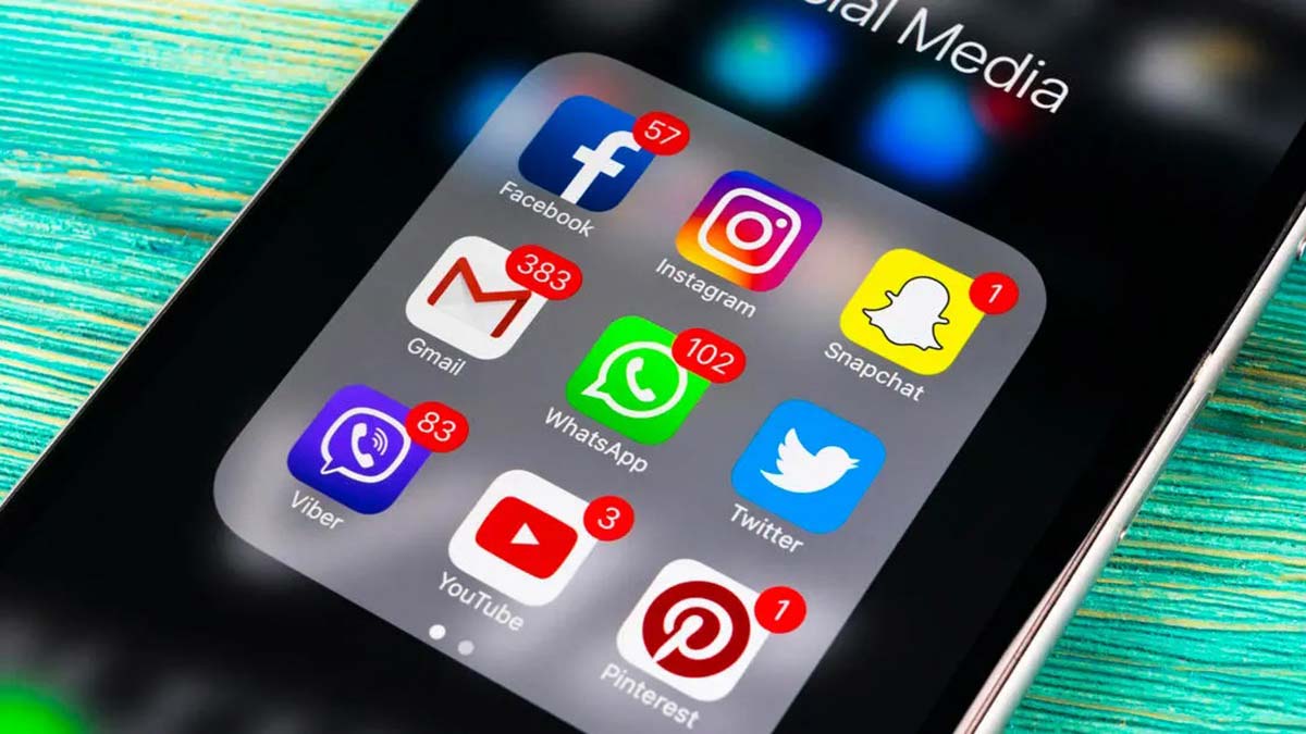 Sosyal medya iyi mi? Kötü mü?