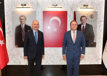 Soylu, Hollanda Adalet Bakanı ile görüştü