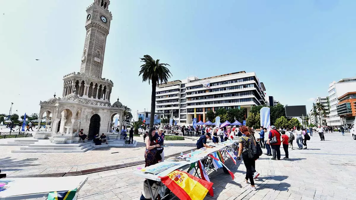 Suluboya festivali izmire renk katti 1 - yerel haberler - haberton