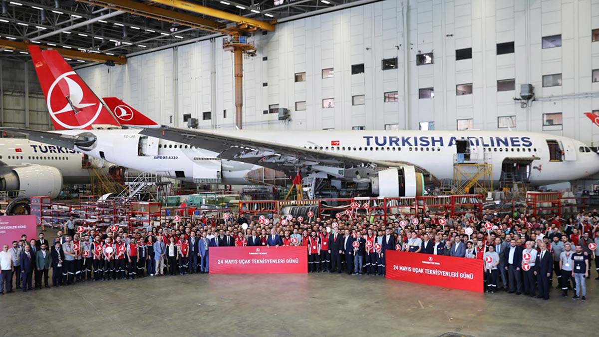 THY'de Uçak Teknisyenleri Günü kutlandı