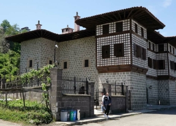 Trabzon'da tarihi Memişağa Konağı ziyarete açıldı