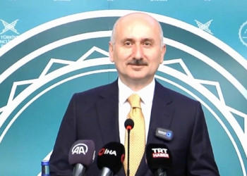 Türkiye 100 yılda geleceği yere 20 yılda erişiyor