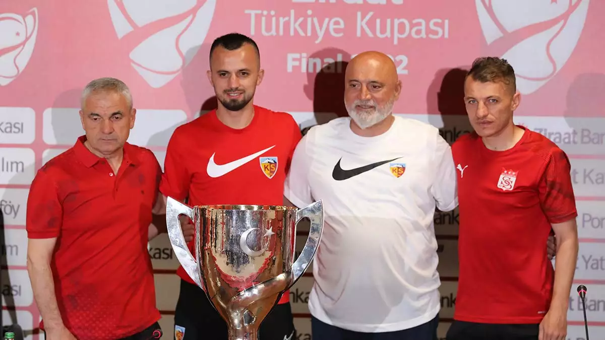 Türkiye kupası finali öncesi basın toplantısı