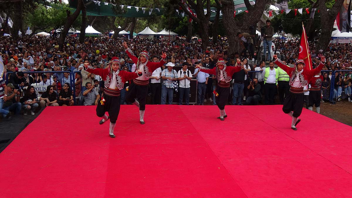 Türkmen Şöleni'nde 50 bin kişi buluştu