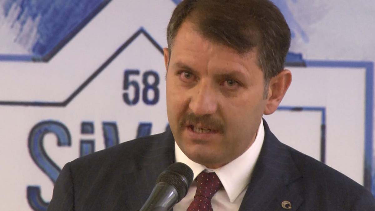 Vali Salih Ayhan'dan Sivas'a veda