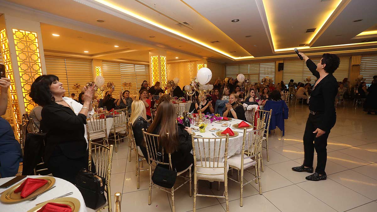 Yenimahalle'de 'Anneler Günü' etkinliği