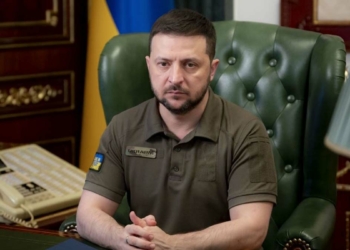 Zelenski: Rus birlikleri Harkiv'den geri itiliyor