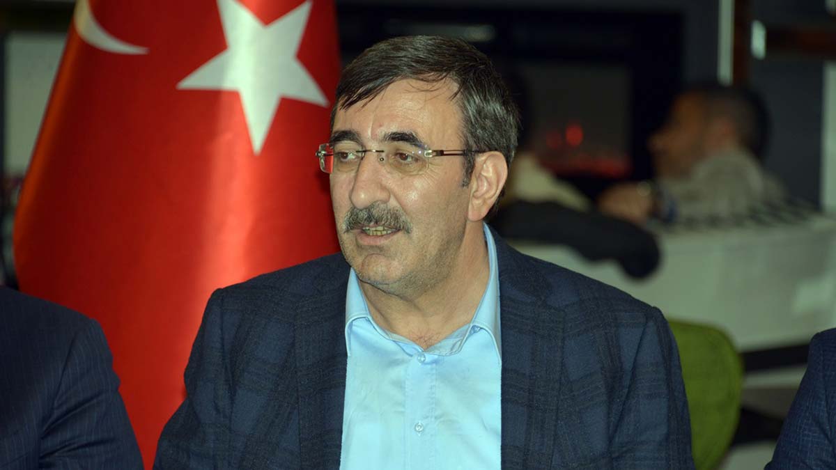 Terör kalkınmanın da demokrasinin de düşmanı