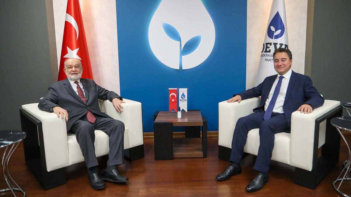 Temel Karamollaoğlu ve Ali Babacan bir araya geldi