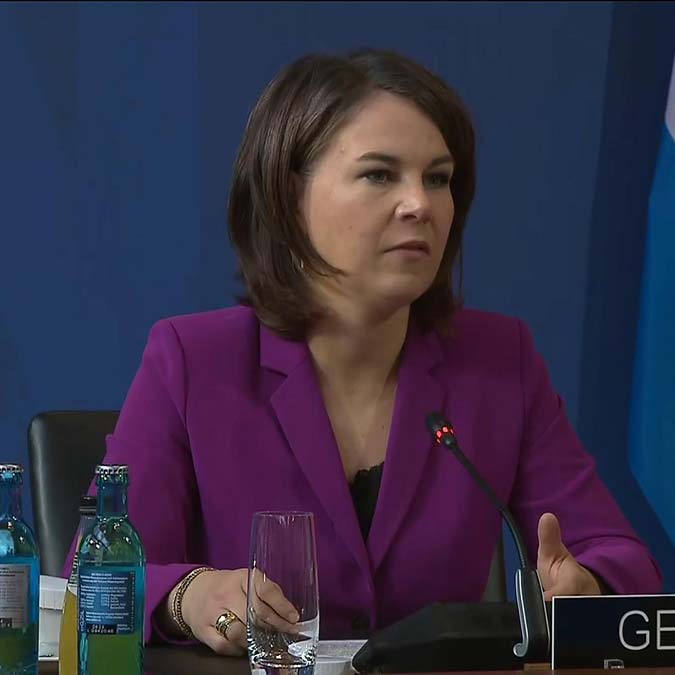 NATO Dışişleri Bakanları Gayrıresmi Toplantısı devam ediyor