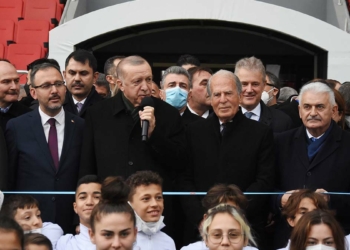 Altay'ın yeni başkanı Mustafa Denizli