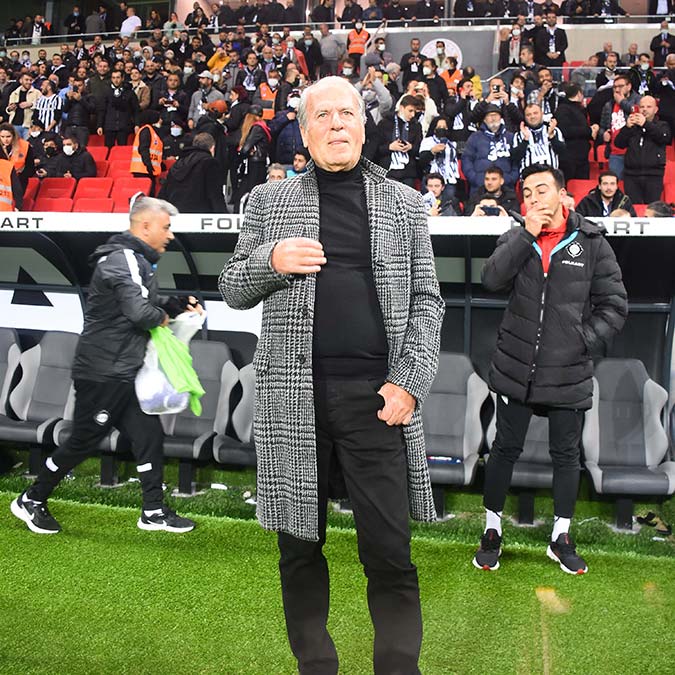 Altay'ın yeni başkanı Mustafa Denizli