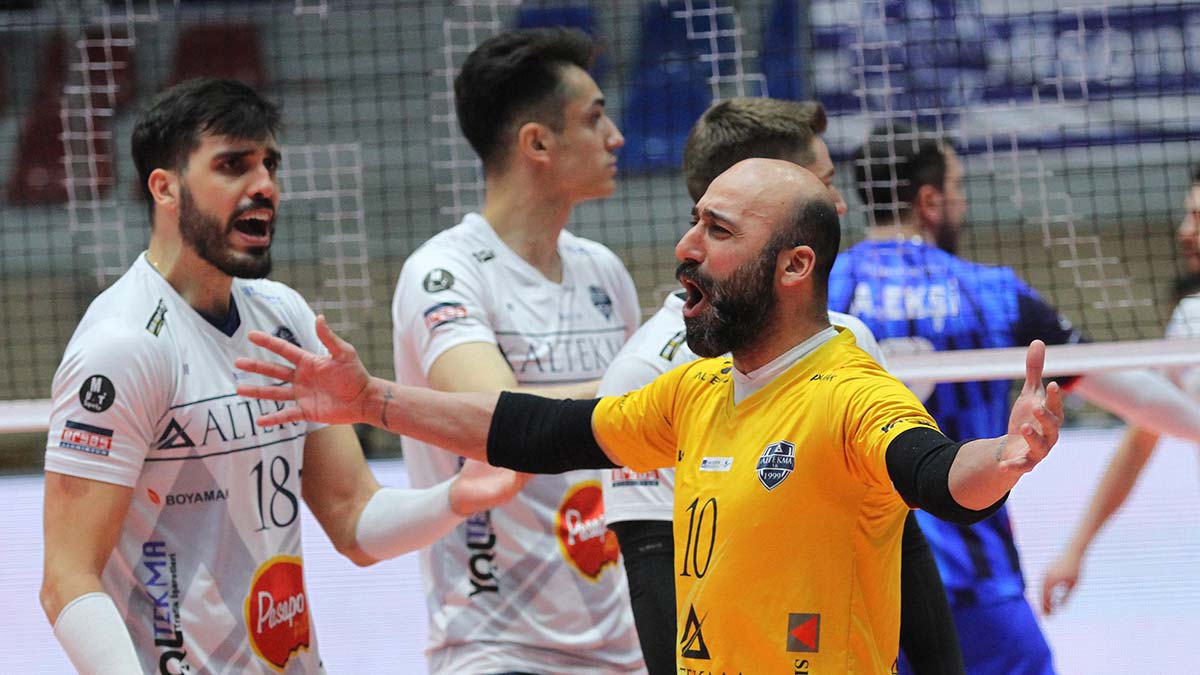 Altekma kaptan Mehmet Özbek ile devam ediyor