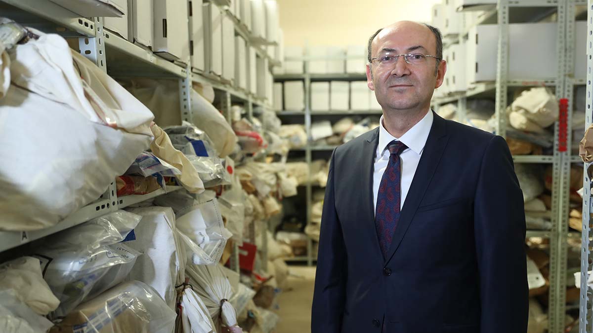 İstanbul Anadolu Adalet Sarayı'nda, ülkenin gündemini oluşturan olayların delilleri, biyometrik yüz tanıma, radyo frekanslı etiketler gibi en üst seviyede güvenlik önlemleriyle korunuyor.